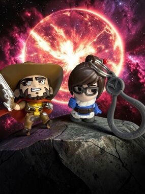 2 Overwatch Figurines 1 Blizzard Keychain Ring Backpack Hanger Mei & Cute But